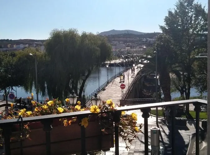 Casa Da Ponte Μιραντέλα